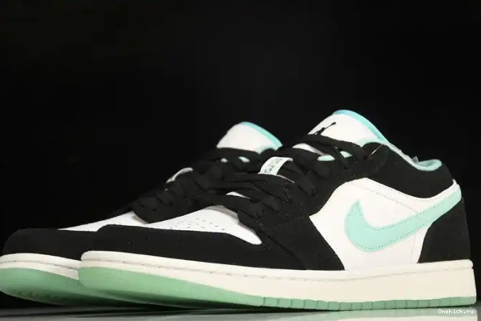 One Kick 1 Jordan Air Low CQ9828-131 Green Island 0618